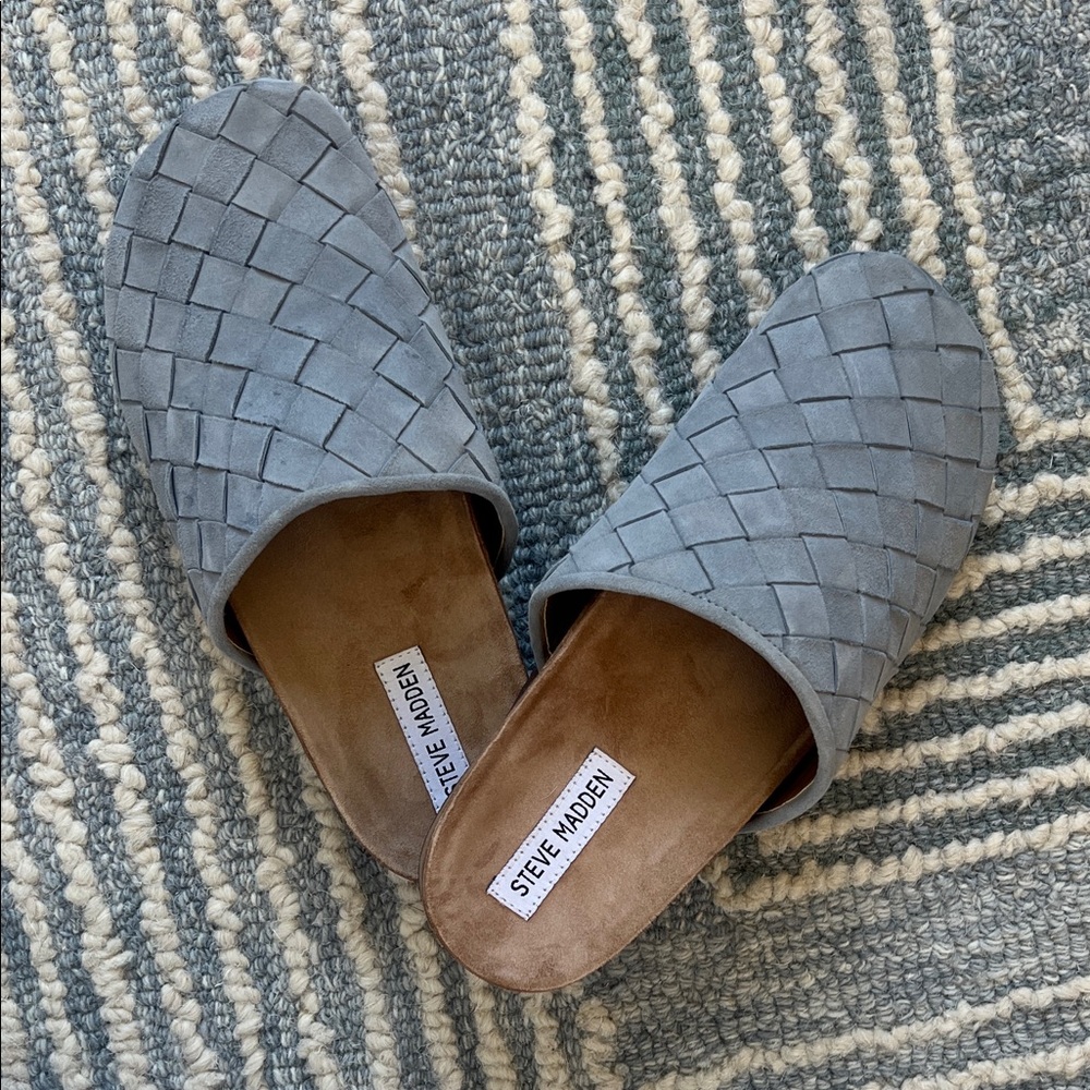 Steve Madden Blue Woven Mules